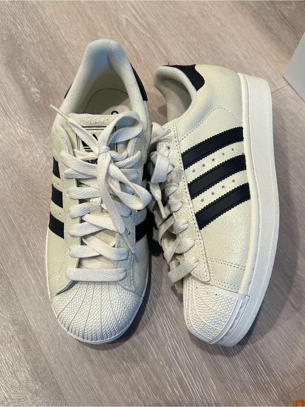 Adidas superstar